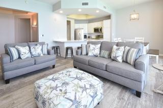 Silver Beach Towers E1804 - 9