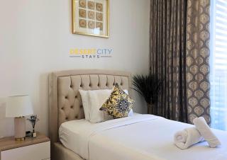 Chic 2 Bed in Dubai Hills, Hosted by Desert City Stays - 6