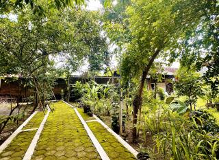 Santalum Hotel Yogyakarta - 1