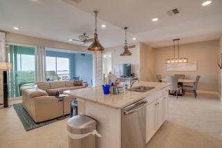 Paradise on the Bay by Coastal Chic Vacations - 2