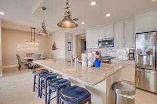 Paradise on the Bay by Coastal Chic Vacations - 8