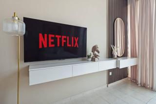 021 - Discovery Gardens (Building 18) - 0