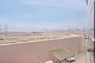 021 - Discovery Gardens (Building 18) - 1