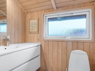 Holiday Home Neia - 640m from the sea by Interhome - Lakolk - 2