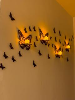 Luxury Mocha 1BR near Eiffel Tower Bahria - 4