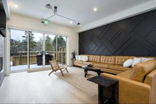 The Luxury Black Rose Chalet at The Blue Mountains for 20 - Blue Mountains - 1