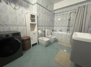 Cozy apartment in blloku area - Tirana - 1