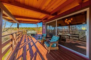 10-acre Forest Villa, Single Floor, Hot tub, Patio - 6
