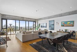 Spacious Luxe 2Bd with Harbour Views and Parking - Auckland - 8