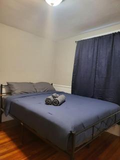 best room in east Rochester Near SJF College - - 5