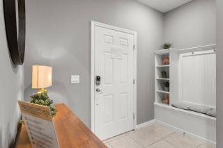 5 Bedroom 4.5 Bathroom Windsor Island 191 - 4