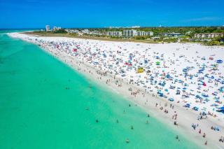 Quiet Cottage Walk to Siesta Key Relax Or WORK - Sarasota - 4
