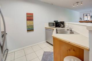 Marketplace 228 - Whistler - 1