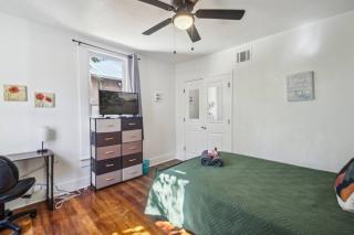 Stylish Room in shared home - Close to Convention Center and Hospitals - 9