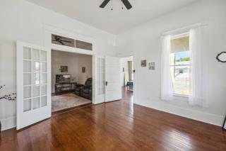 Stylish Room in shared home - Close to Convention Center and Hospitals - San Antonio - 1