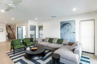 Belle Vista - Luxury Canal Front Home near Theme Parks with Pool - Gold Coast - 8