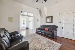 Charming San Antonio ROOM Near Convention Center in Shared home - 7