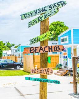 Cozy Coastal Paradise On Siesta Key 7 mins to beach - Sarasota - 9