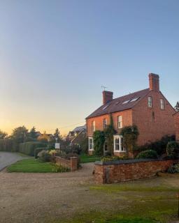Winton House - Stratford-upon-Avon - 0