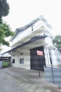 kallungal square - Edapally - 2