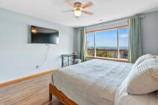 Mountain & River View - Spacious - Modern Home! - Portland - 4
