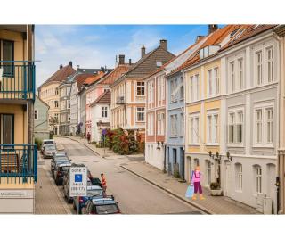 Location - Location - Location I Peace & Sonos - Bergen - 8
