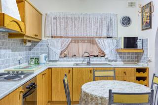 Cosy and Spacious 3BR Apt in Bugibba's heart by 360 Estates - St Paul's Bay - 6