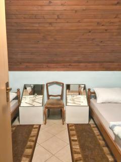 Idyllic House in Kutina with Enclosed Garden - Kutina - 3