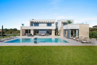 Villa Asmoa for 8 people near Porec with 45 m2 heated pool, wellness & sea view - Rapavel - 1
