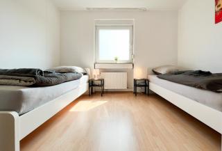 Home4Now BM01 Monteursunterkunft in Bergheim I 3 Schlafzimmer für 6 Personen I Küche I SmartTV I WiFi I Parkplatz - 0
