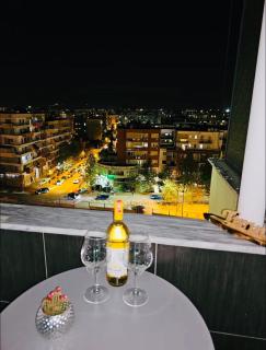 Tirana City View Apartment - Tirana - 2