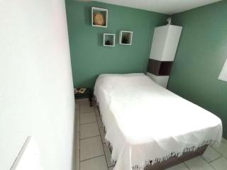 Pavillon climatisé pour 5 personnes à Gruissan - Parking, WIFI, proche plage et commerces - FR-1-409-195 - Gruissan - 2