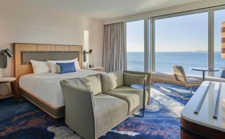 Sable At Navy Pier Chicago, Curio Collection By Hilton - 8