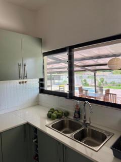 Livingstone Place - 2