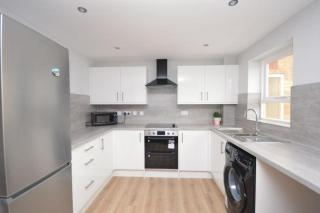 5Guests-FamilyFriendly-Parking-GardenView-Centre - Kettering - 8