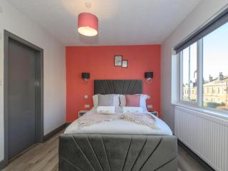 Pass the Keys Love Blooms in Lower Wortley - Couples Hideout - Leeds - 0