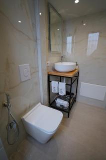 Little Escape Tirana - Piccola Fuga - 1