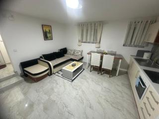 Apartman Ruža 2 - Aranđelovac - 0