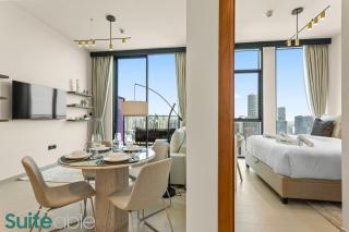 Perfect Blend of Comfort and Cozy 1 Bedroom in JVC - 3