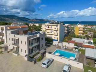 MaGiAn Luxury Apartments - Ayía Marína - 5