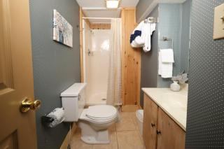 Mtn View, Foosball & Hot Tub-3 bedroom in GBurg! - Gatlinburg - 5