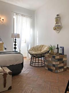 Chic Suite Sequa in Taviras Historical Centre - 8