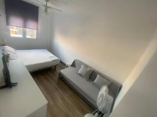 IDEAL PARA FERIA MALAGA! Piso Vacaciones en familia o amigos - 1