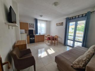 Apartment Zeleny Pojas - Bar - 0