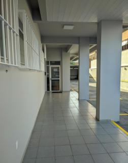 Apartamento Amplo 200m da praia ótima localização - Florianópolis - 4