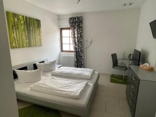 Landhotel Sickinger Hof - 9