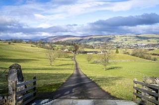 Near Todd - 3 Bed Home in a rural setting - 8