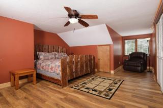 9 Bedroom with GAMES, HOT TUB, OUTDOOR LIVING AREAS, TONS OF SPACE! - Gatlinburg - 5