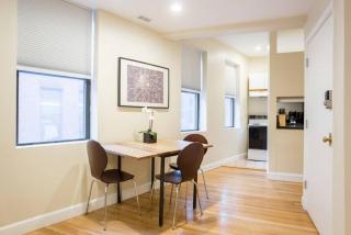 Perfect North End Apt 2BR 2BA Laundry - Boston - 6