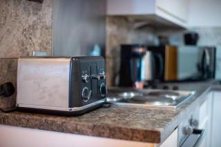 2br-sleeps6-wifi-smarttv-o2academy-ws87 - Birmingham - 4